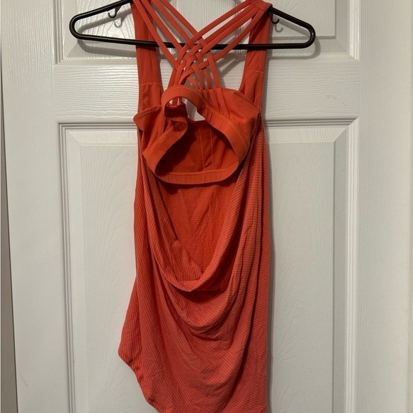 Lululemon wild tank size 4 VVGUC - Picture 2 of 5
